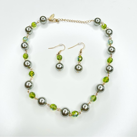 Sarah Coventry Vintage Faux Pearl with AB beads Necklace and Earrings Set Green - Picture 1 of 4